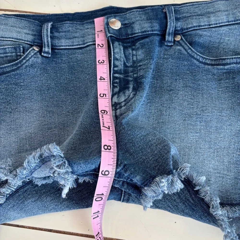 VENUS Blue Denim Daisy Duke Shorts Women’s 12 Mid Rise Cut Off Pockets